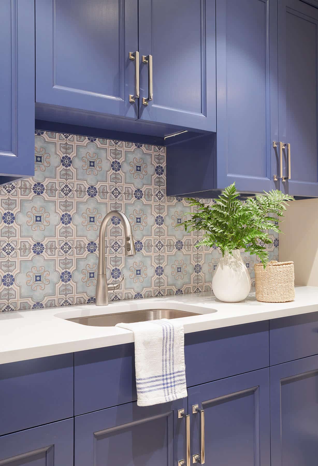 Nantucket, laundry room sink, counter, and cabinets