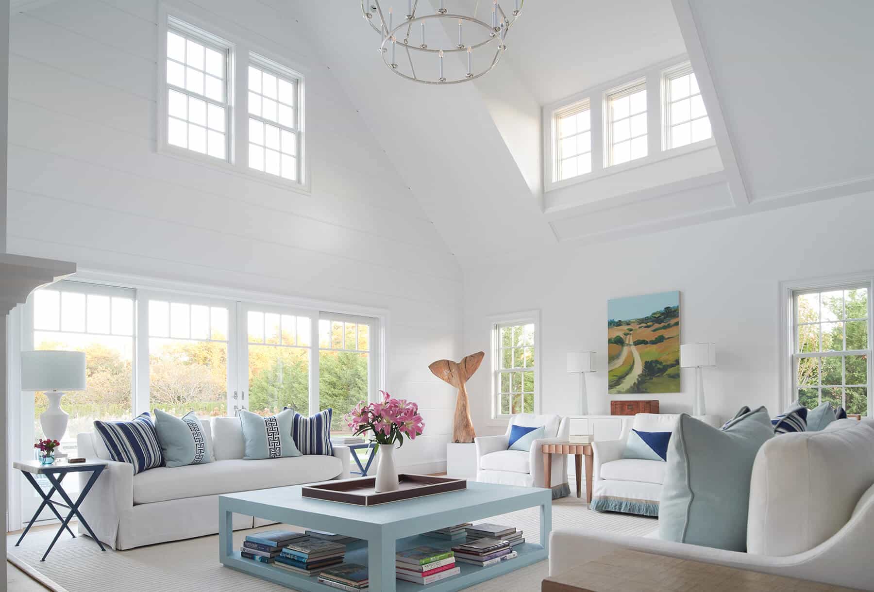 Nantucket, living room with vaulted ceiling